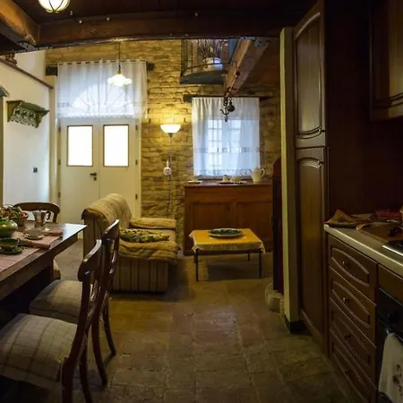 Landsted La Rosa Scarlatta *