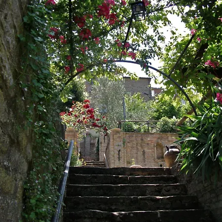 Country house La Rosa Scarlatta